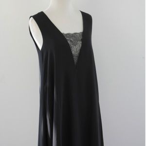 NWT BCBGMaxAzria Flowing Lace V Neck Black Dress